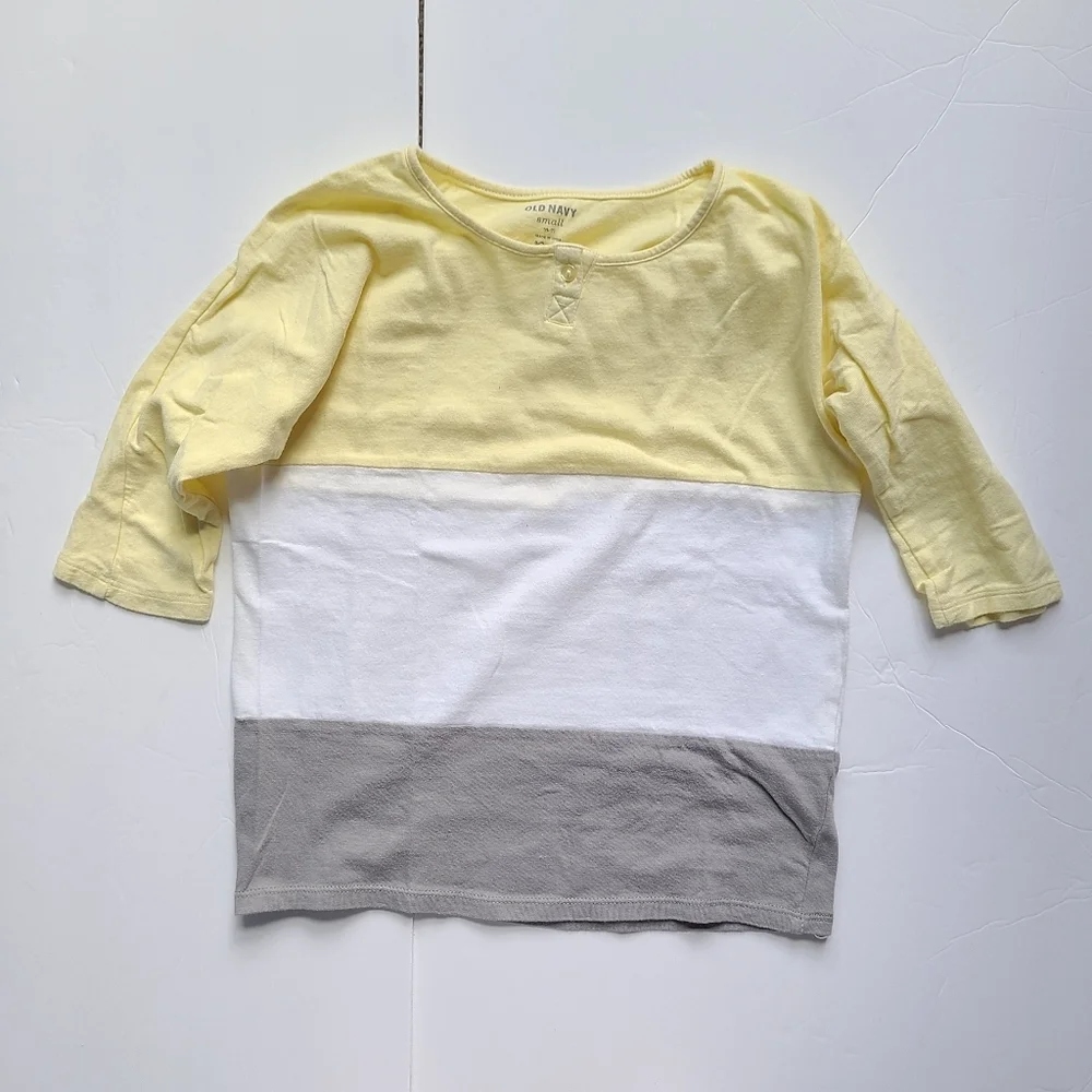8 X OLD NAVY 7 tops and 1 dress